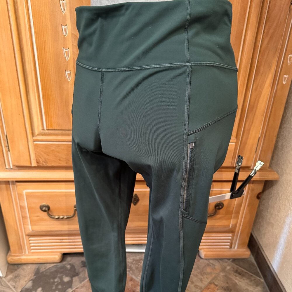 Athleta green pants
